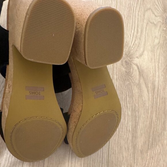 Toms Black Suede Women's Sandals with Cork Heel - Picture 2 of 4